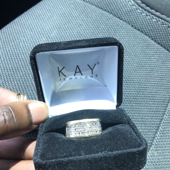 18k solid gold (3row) 3ct diamond ring - Picture 8 of 8